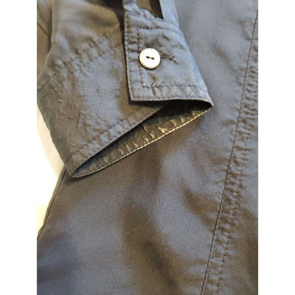 Womens Silk Blouse Sz M Lighweight Button Close Long Sleeve Chest Pocket DG2 - Picture 6 of 11